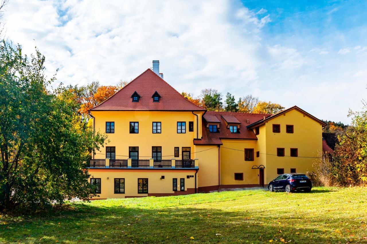 Vila Lovcu Kralovych Český Krumlov Exterior foto